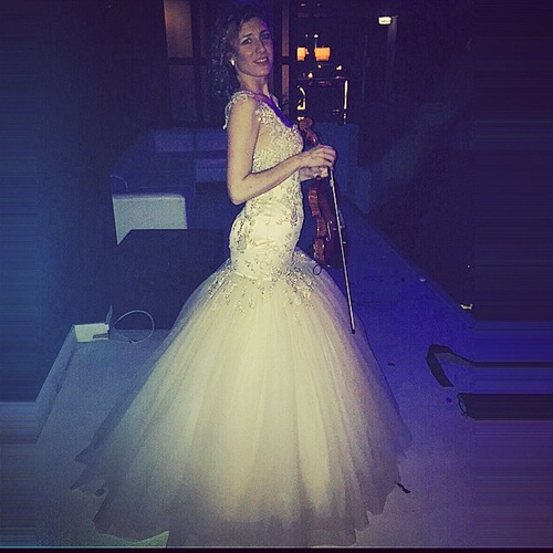 Elsa Violin in princess dress